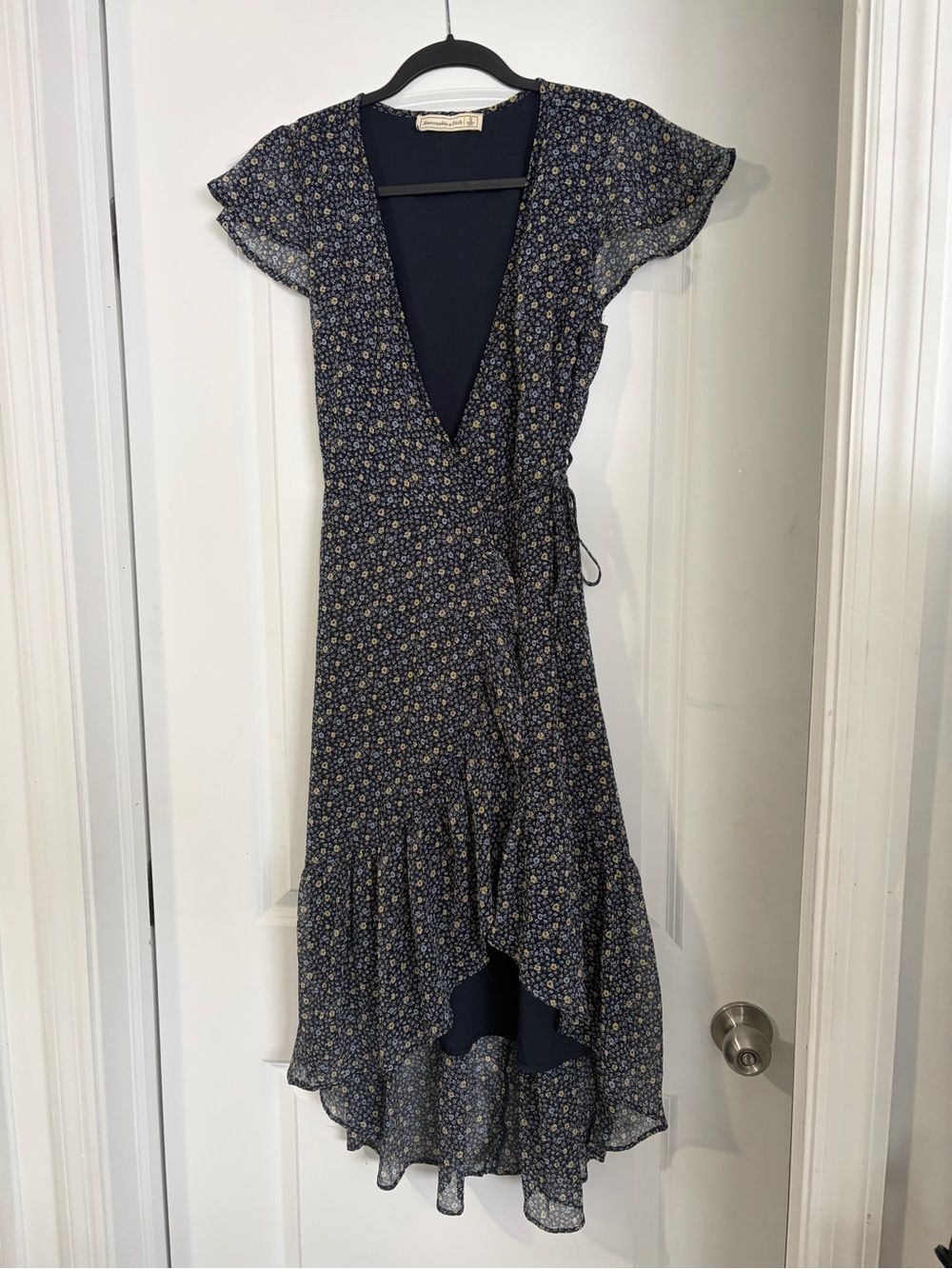 Abercrombie & Fitch Navy Floral High-Low Wrap Dress